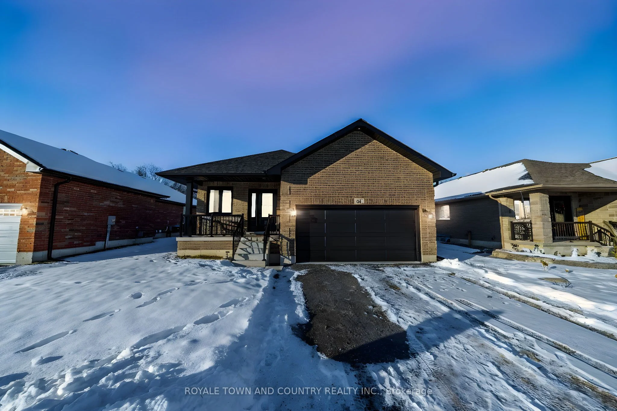 Detached in Asphodel-Norwood