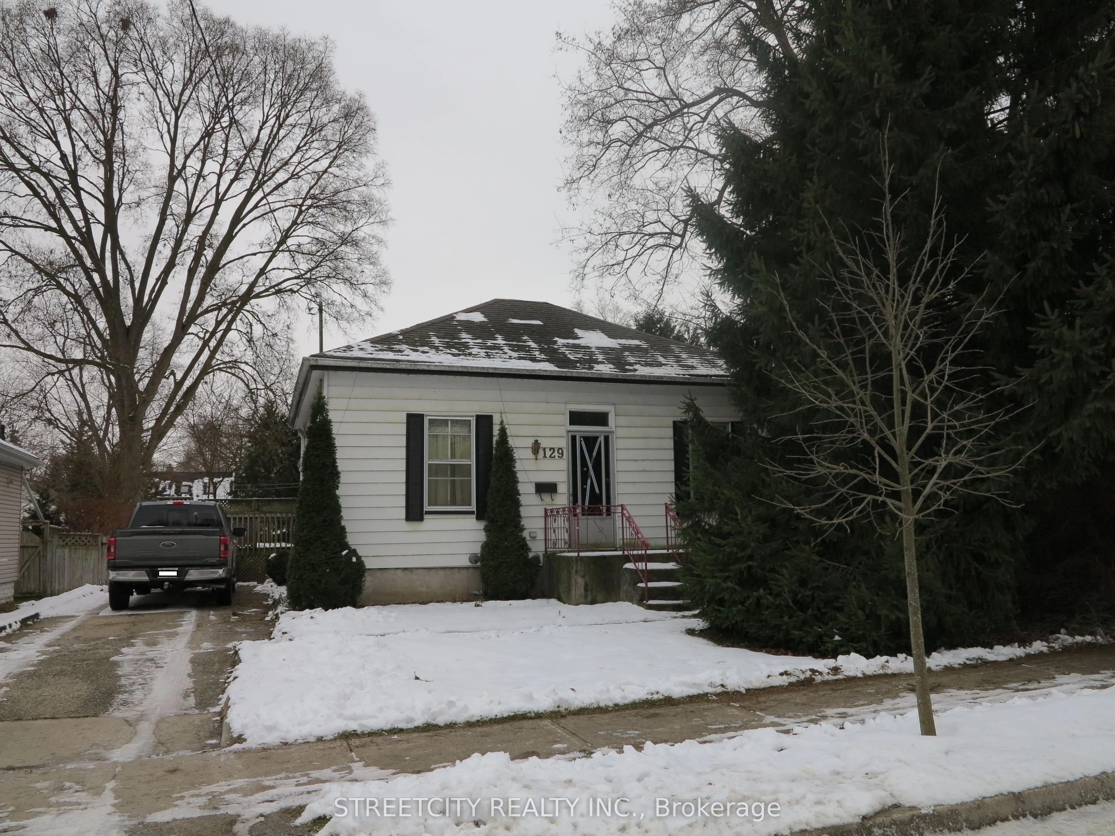 129 Walnut Street, London North, On N6h 1a5