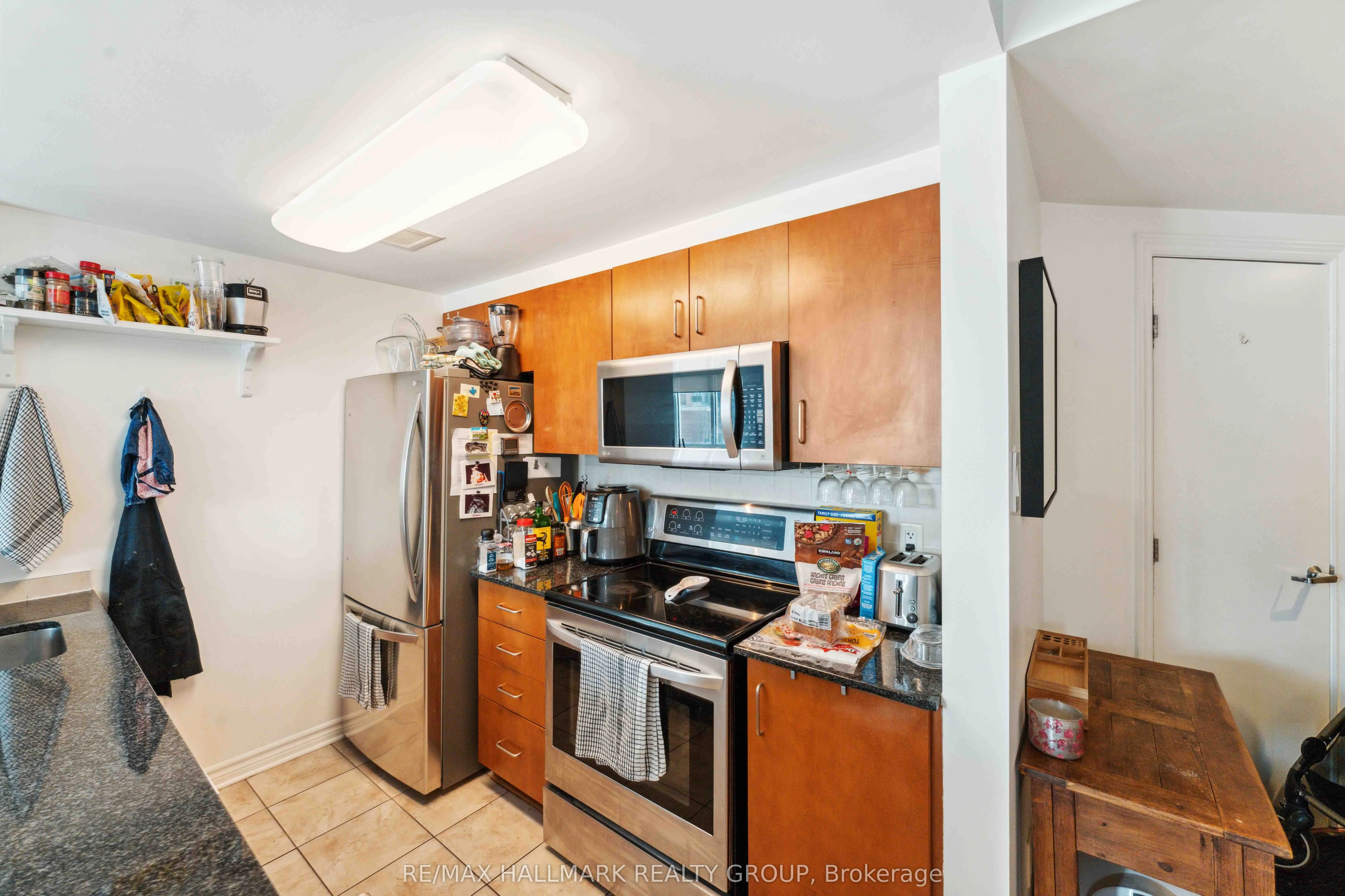 200 Rideau Street 508, Lower Town - Sandy Hill, ON K1N 5Y1