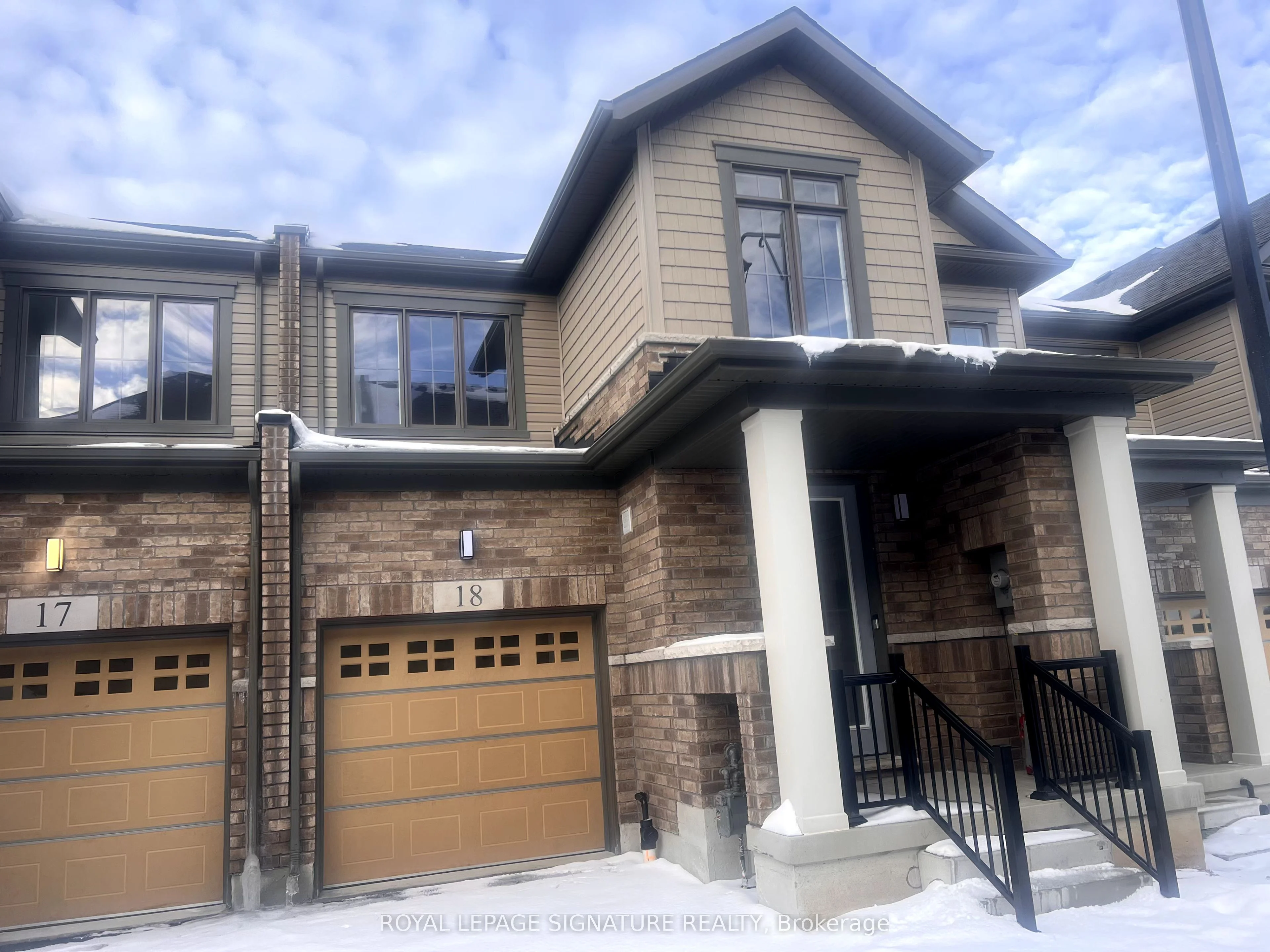 420 Newman Drive 18, Cambridge, On N1s 0e9