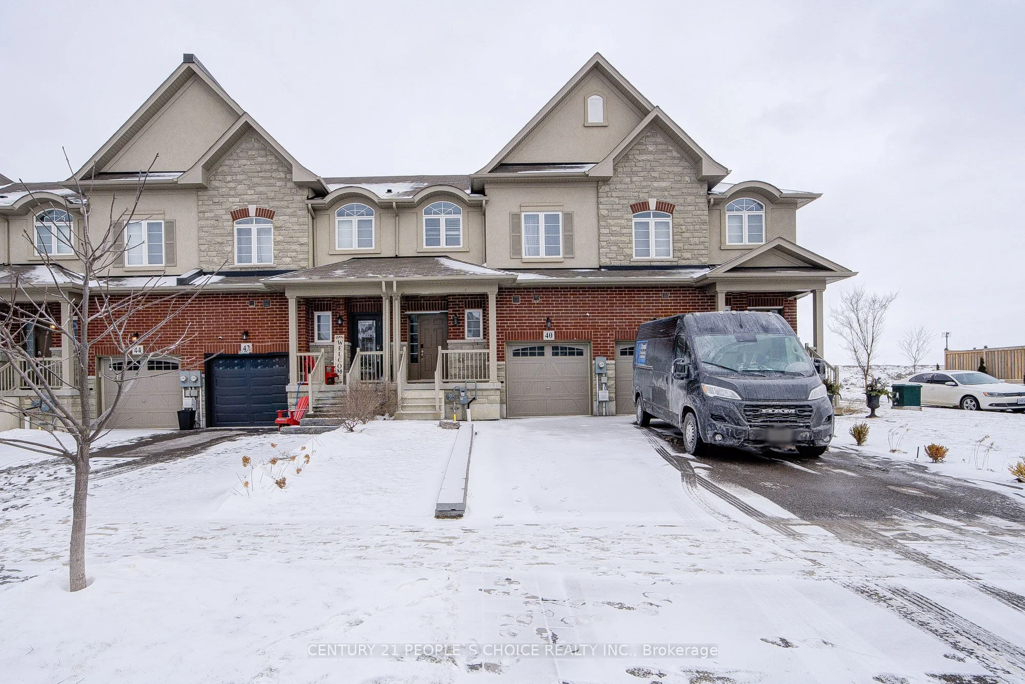 Att/Row/Townhouse in Hamilton