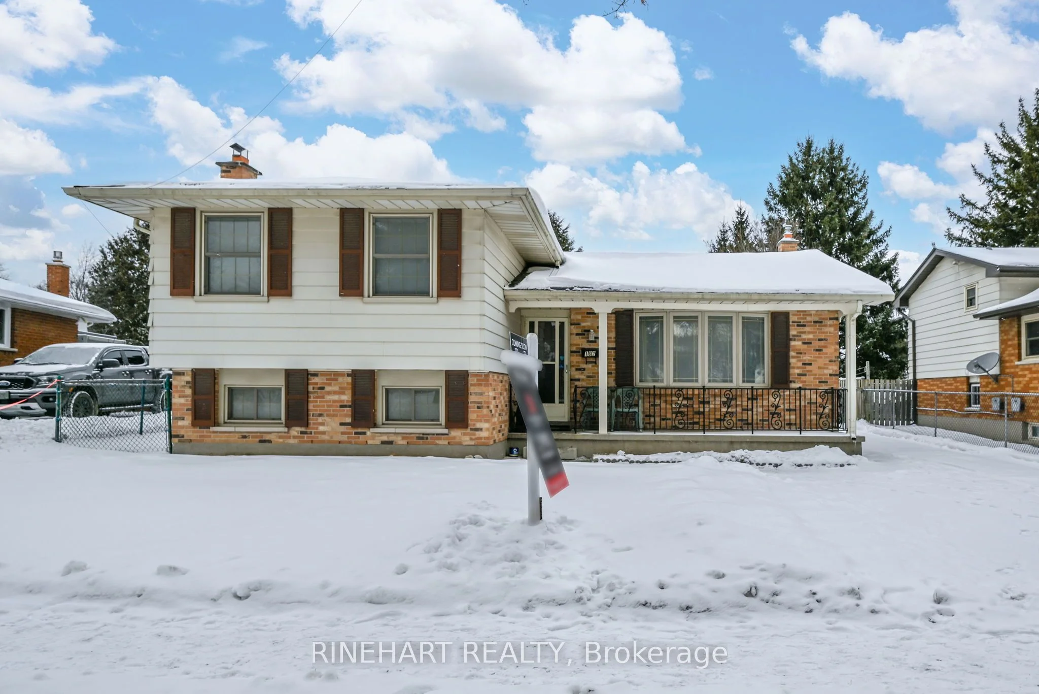 102 Garland Lane, London East, On N5v 3k8