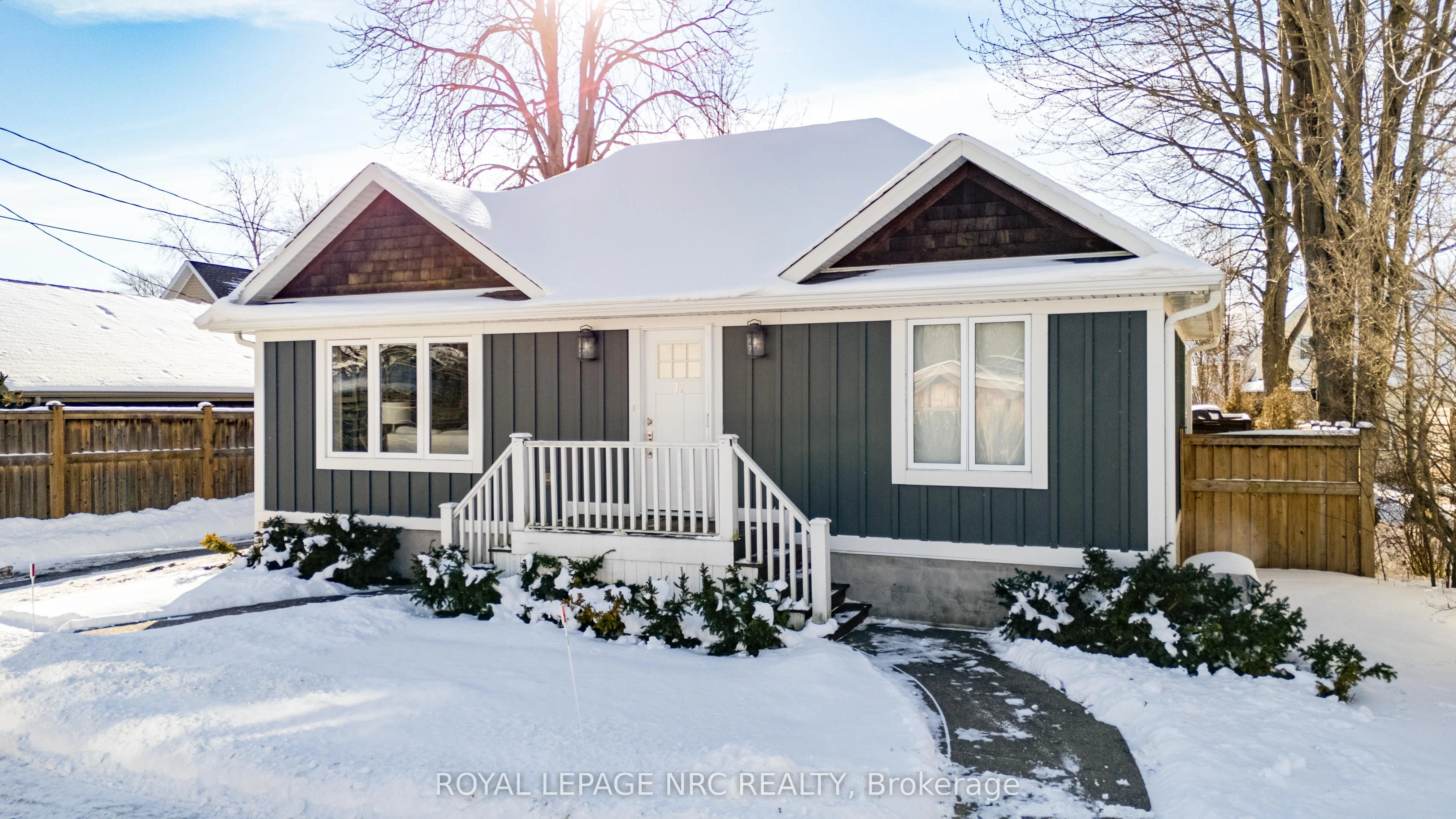 11 Conway Place, Fort Erie, On L0s 1b0