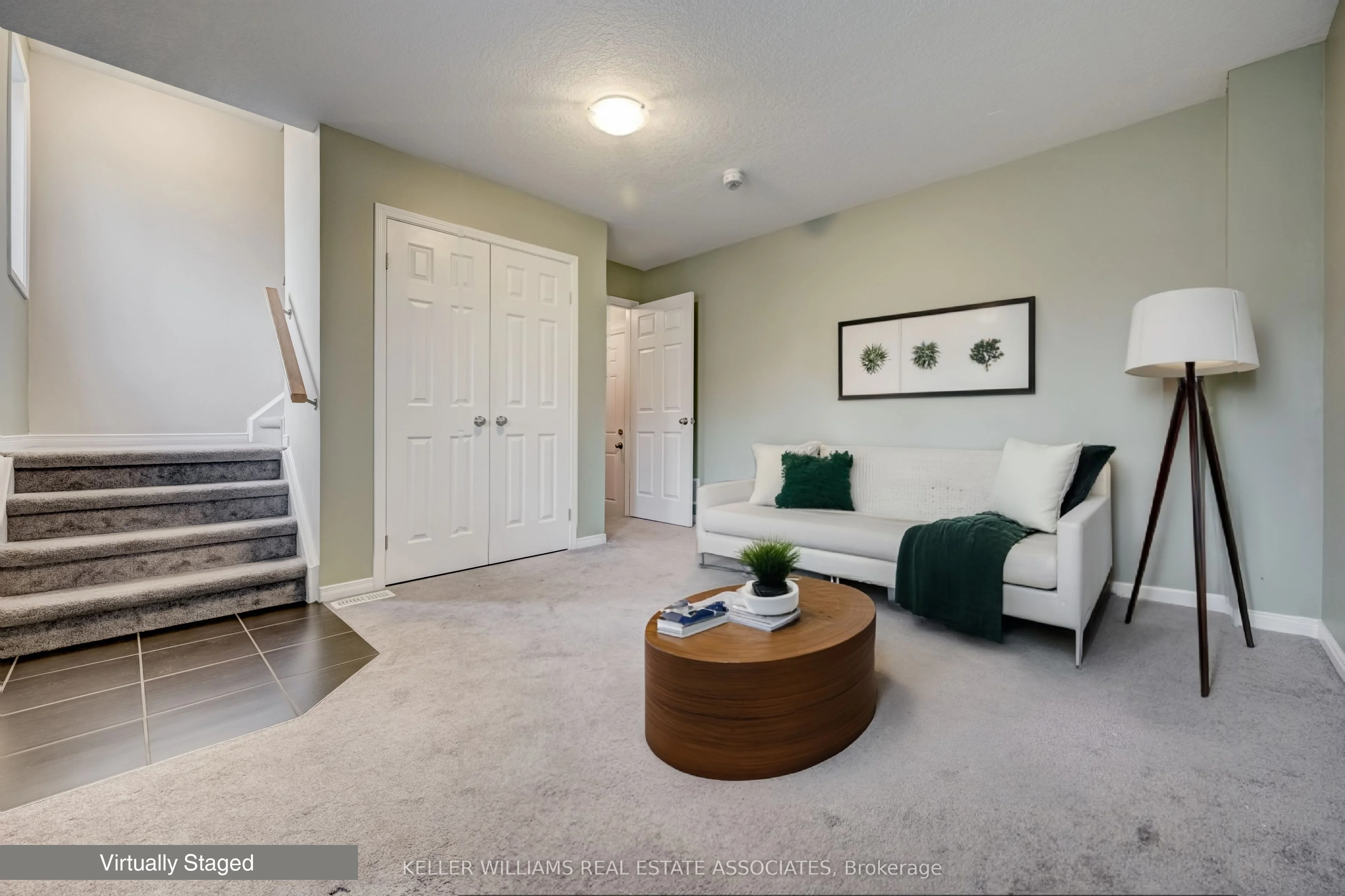 Condo Townhouse in Kitchener