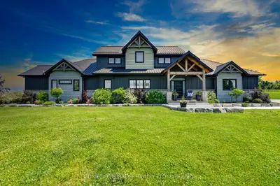 Detached in Melancthon