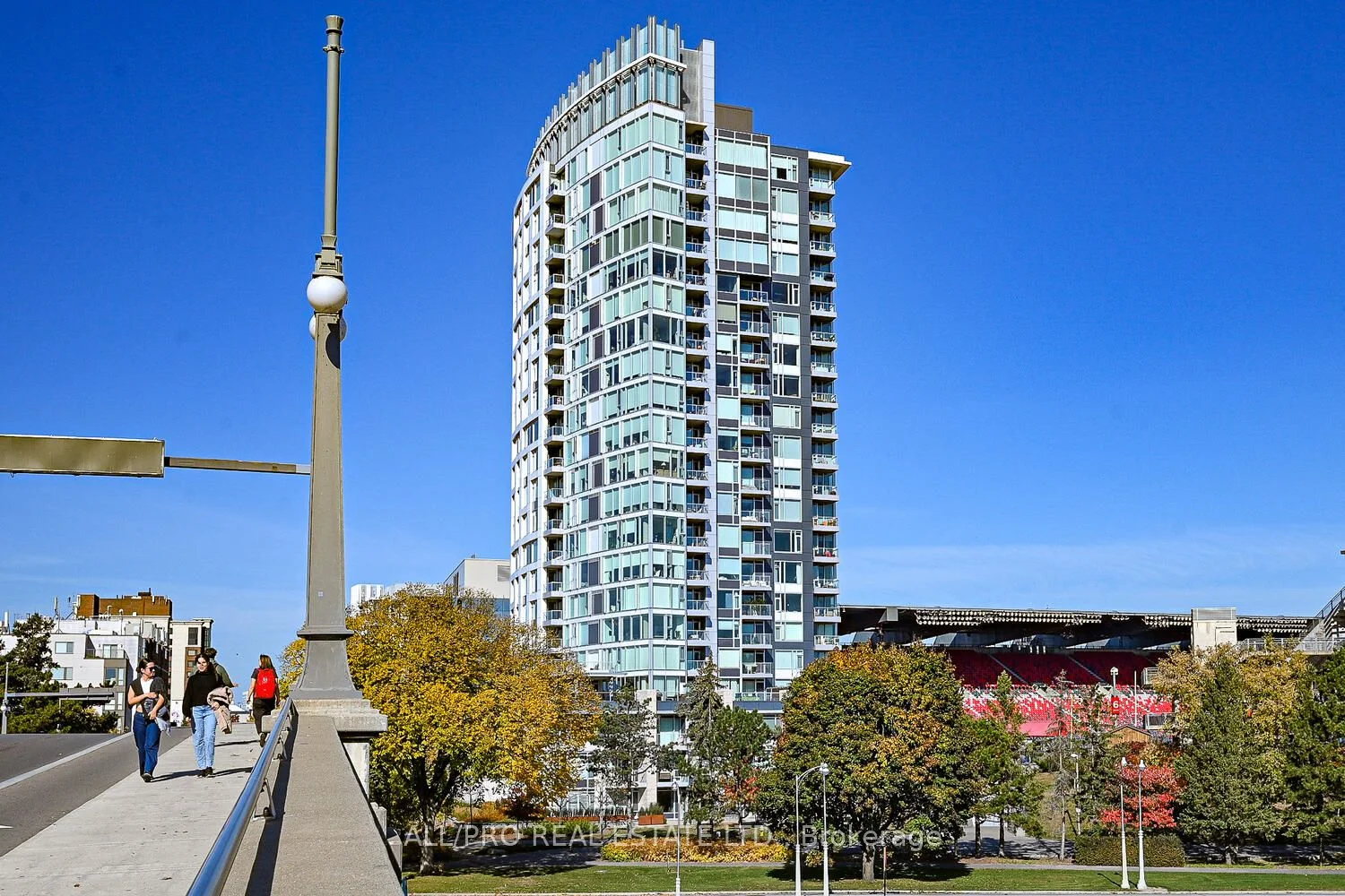 1035 Bank Street 802, Glebe - Ottawa East And Area, On K1s 5k3