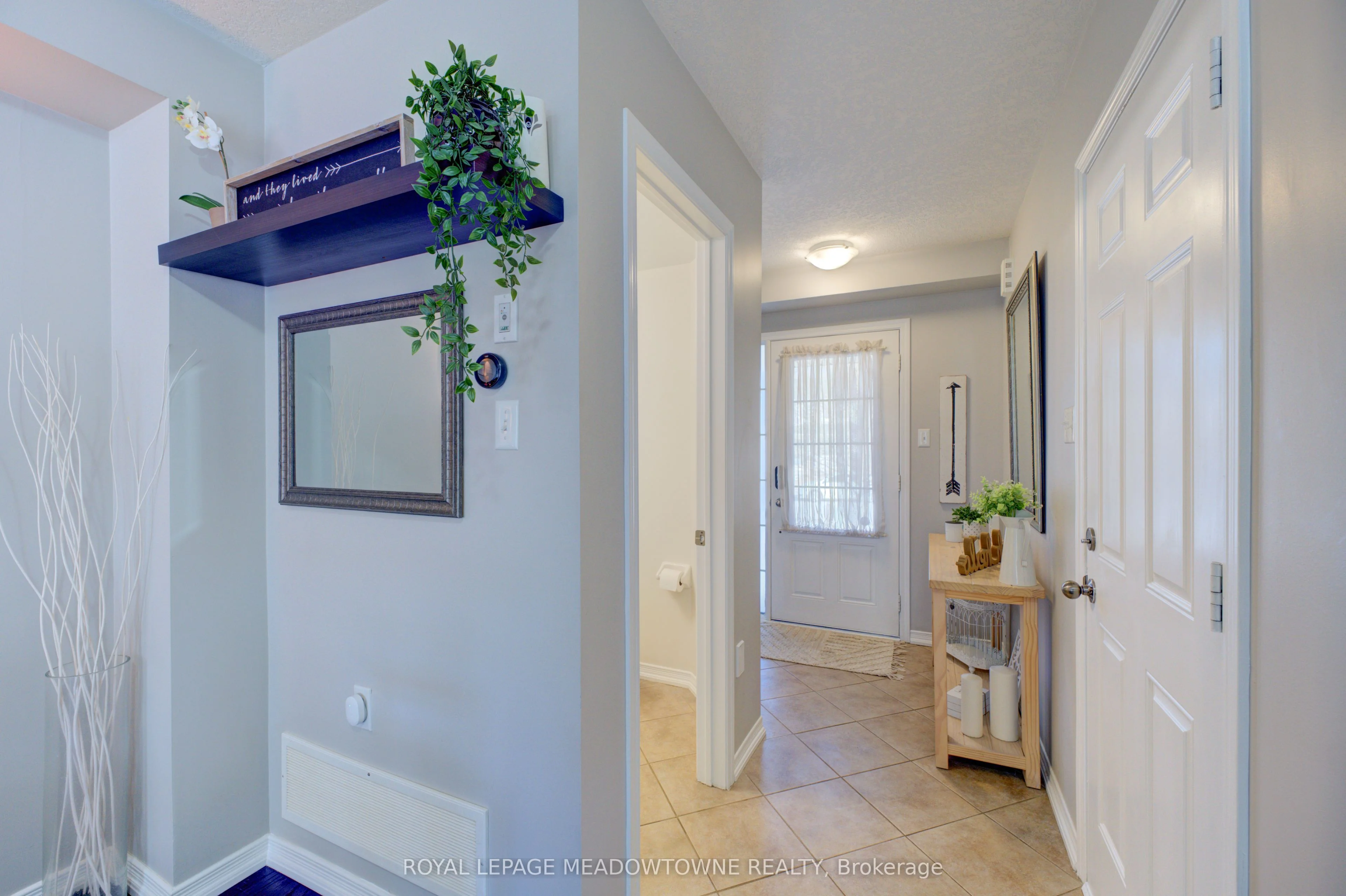 6 Avedisian Street, Brantford, ON N3T 0G8