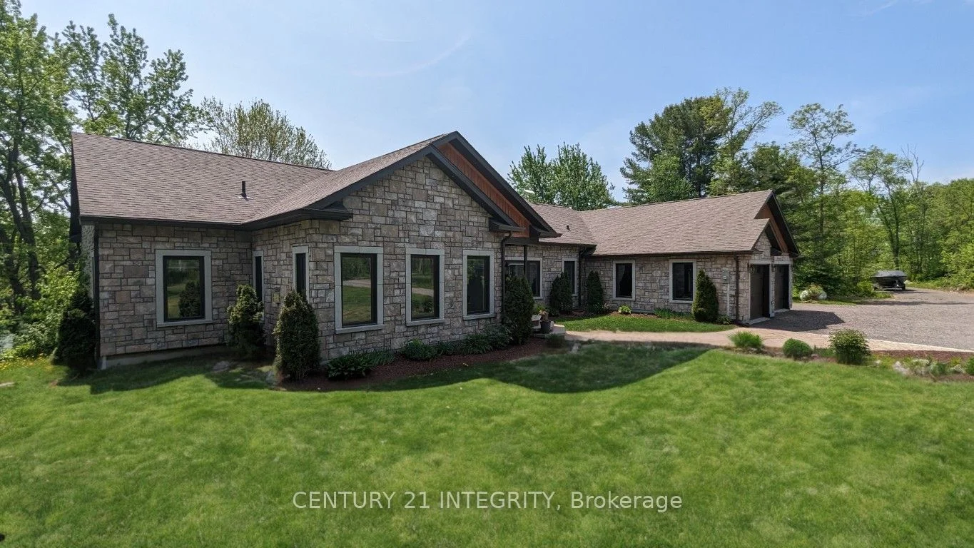 6 Cofell Avenue, Sables-Spanish Rivers, ON P0P 1P0
