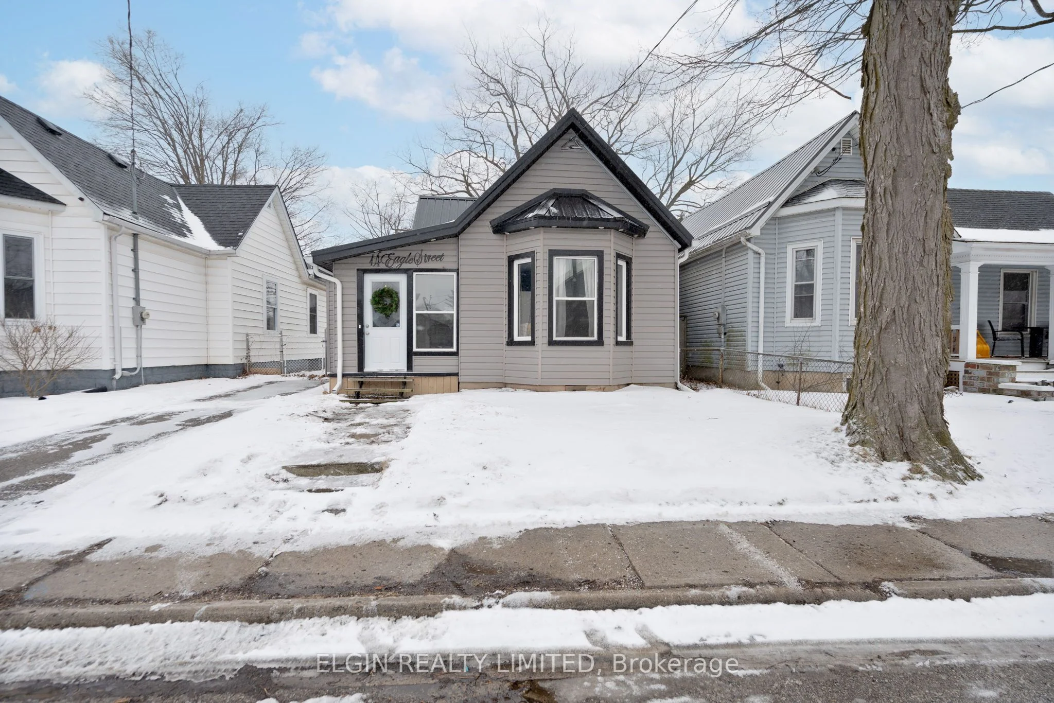 Detached in St. Thomas