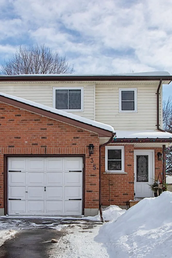 Semi-Detached in West Perth