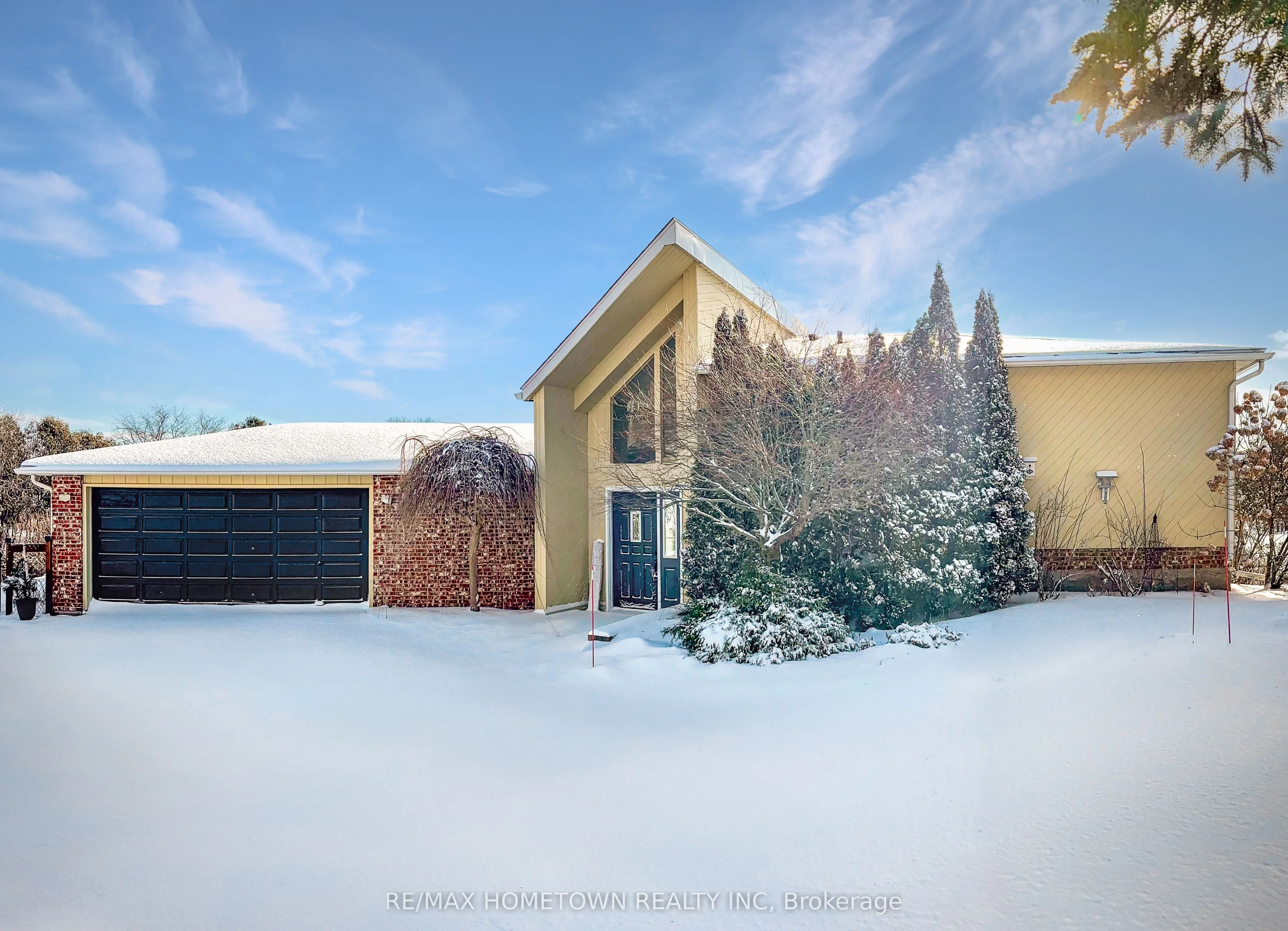 Detached in Elizabethtown-Kitley