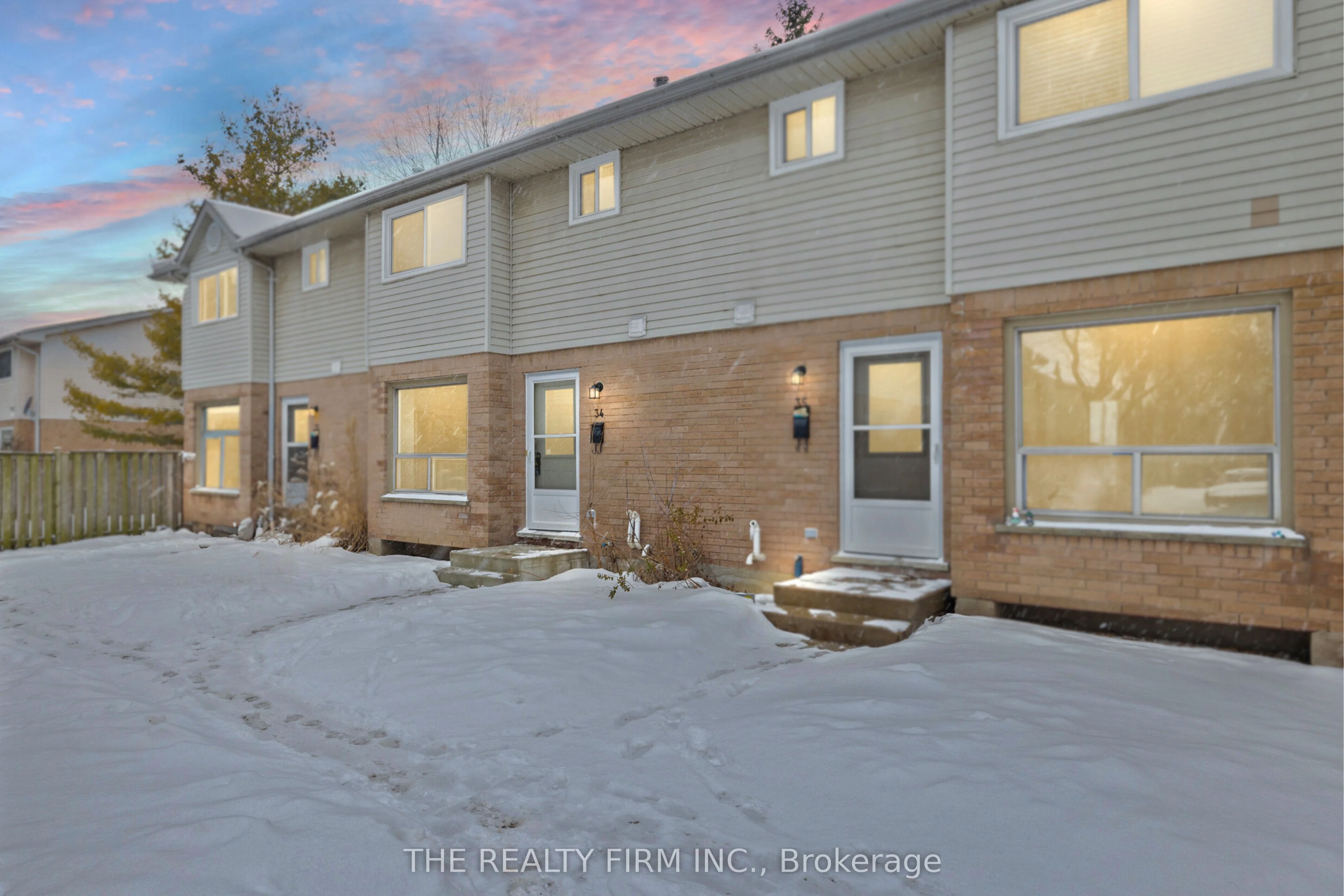Condo Townhouse in London East