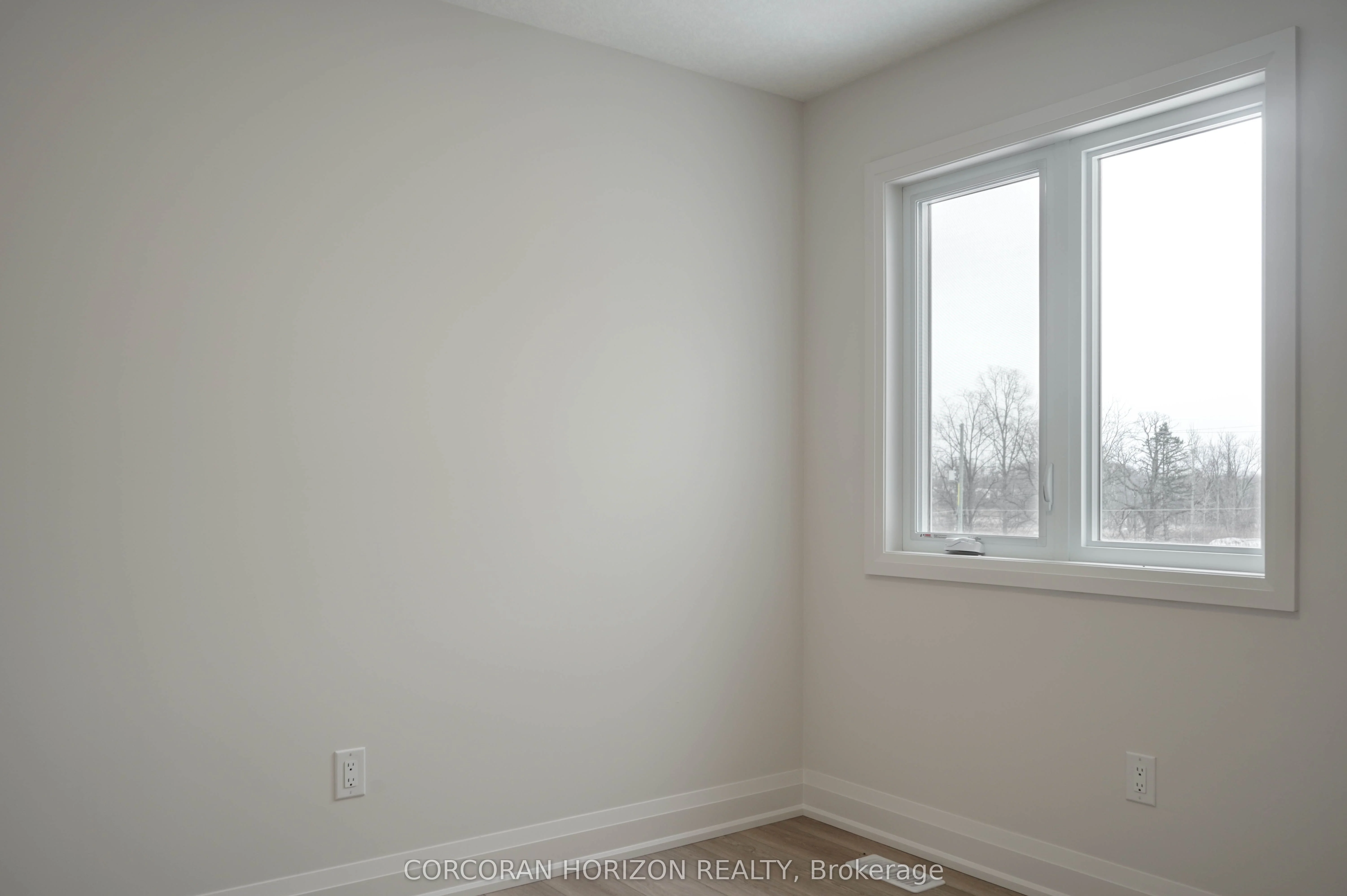 800 Myers Road 204, Cambridge, ON N1R 5S2