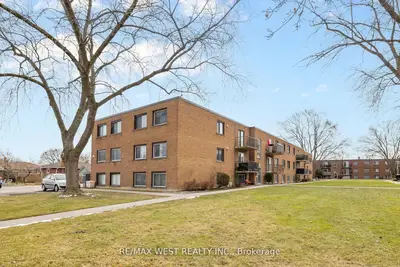 454 Carlton Street 35, St. Catharines, On L2m 4w9