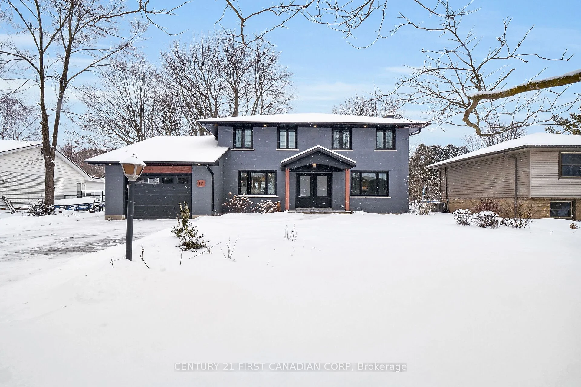 Detached in London North