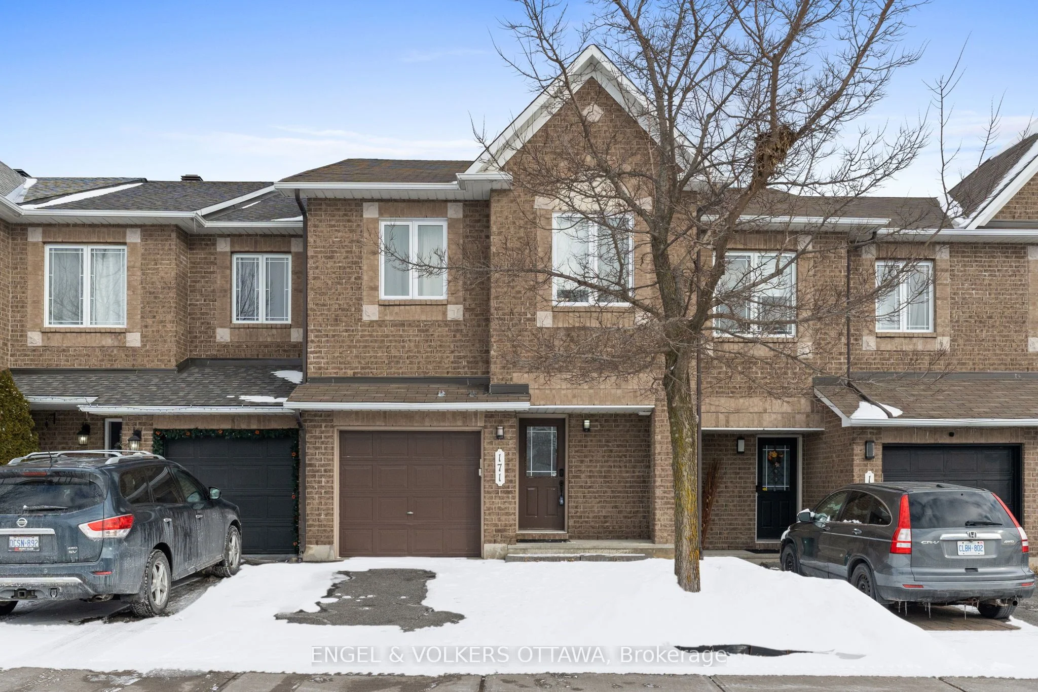 Att/Row/Townhouse in Barrhaven