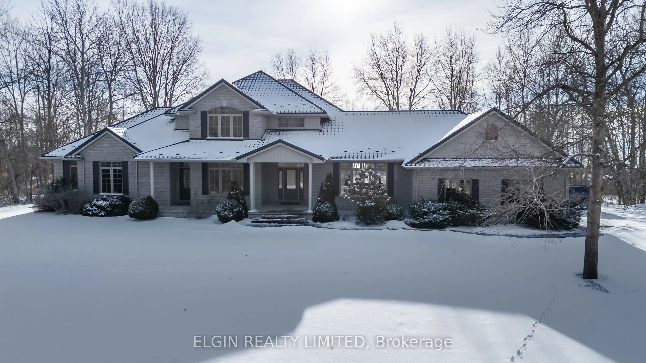 Detached in West Elgin