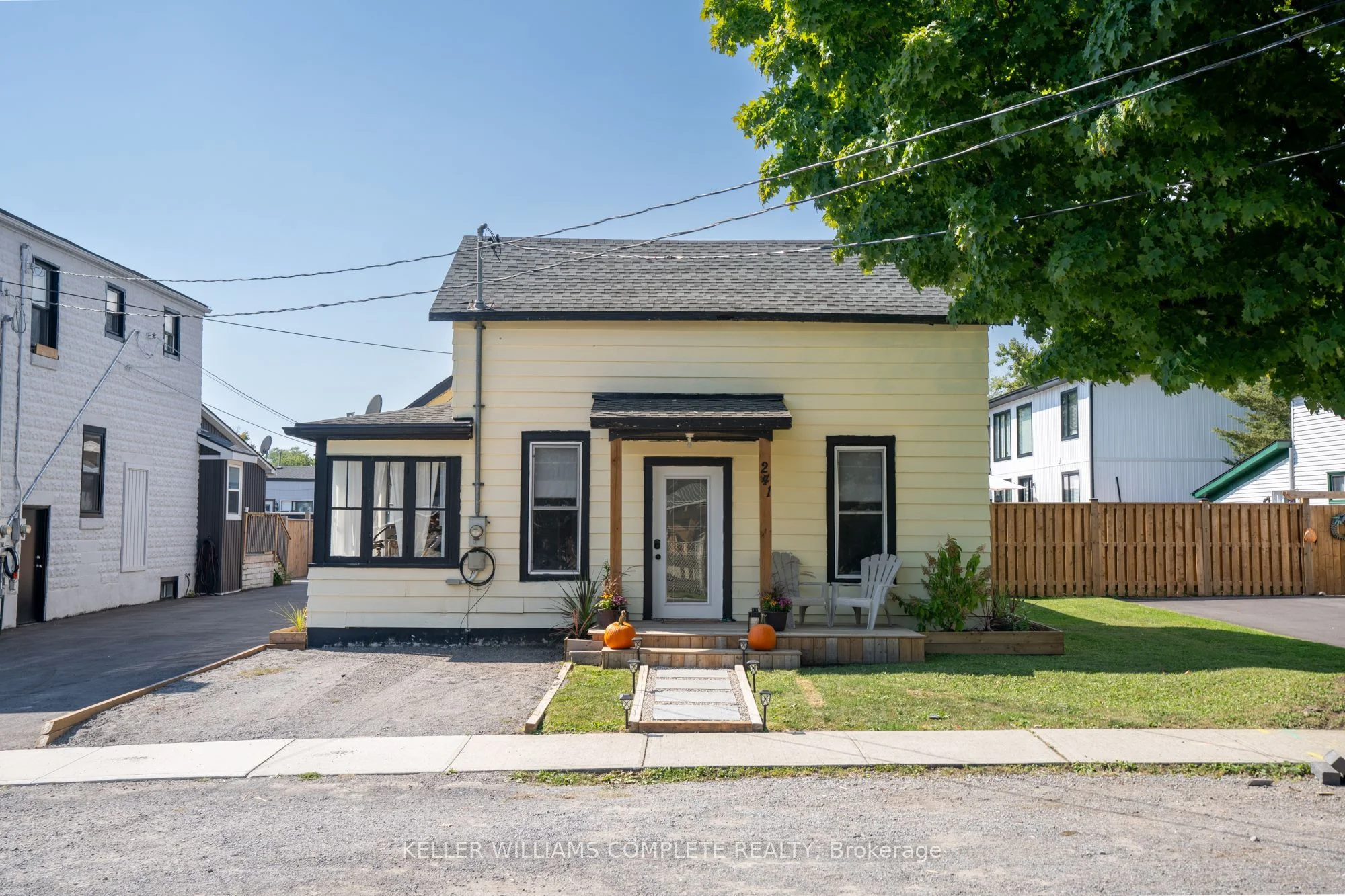 Detached in Fort Erie