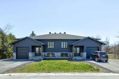 Fourplex in Arnprior