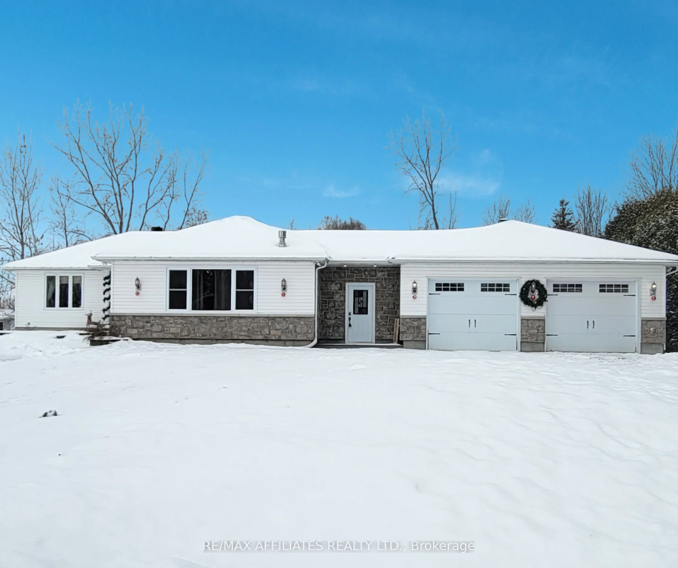 2120 Paul Drive, Clarence-rockland, On K0a 1e0
