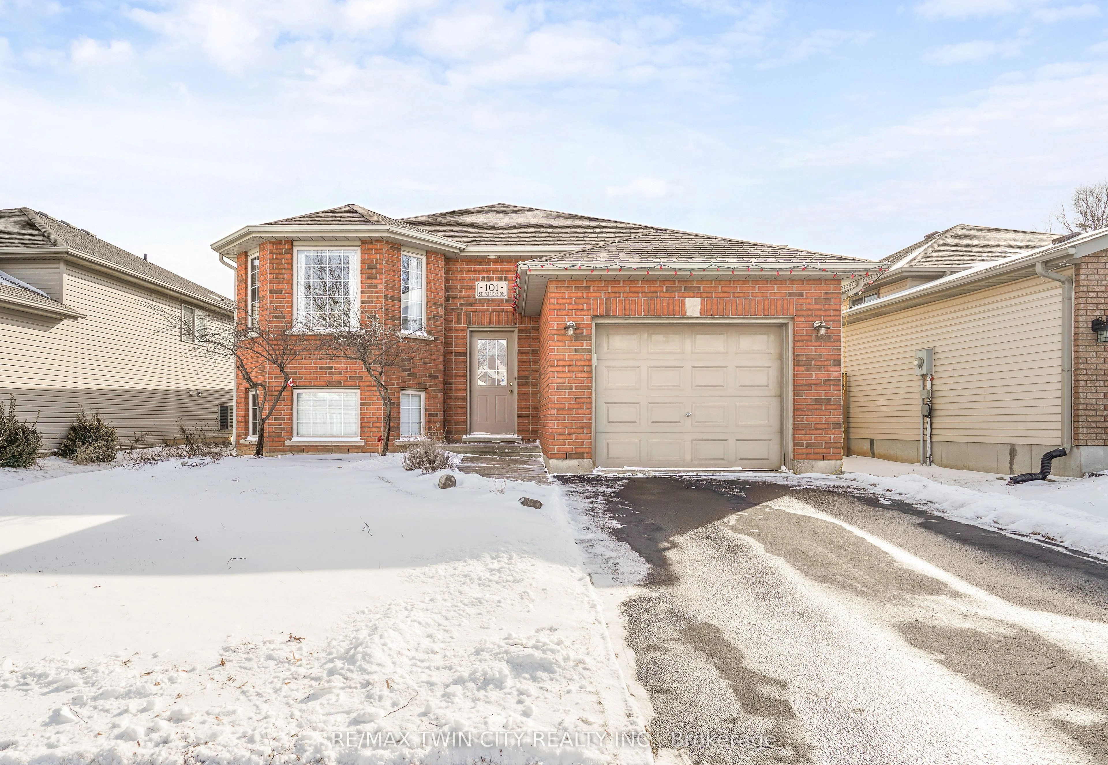 101 St. Patrick's Drive, Brantford, On N3t 6m6