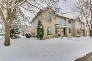 Condo Townhouse in London North