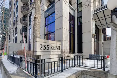 235 Kent Street 712, Ottawa Centre, On K2p 1z9