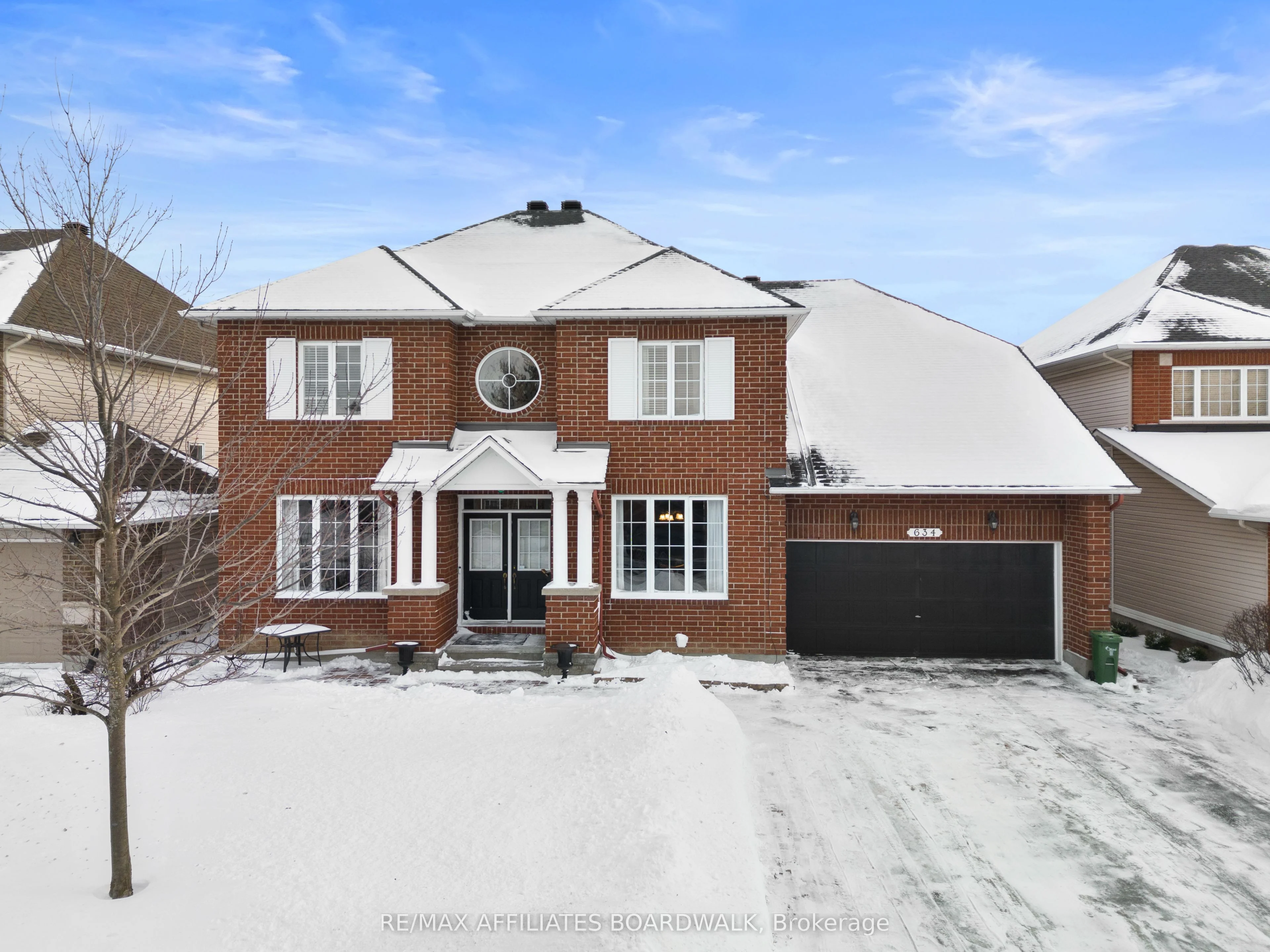 634 St Bruno Street, Orleans - Cumberland And Area, On K4a 4n8