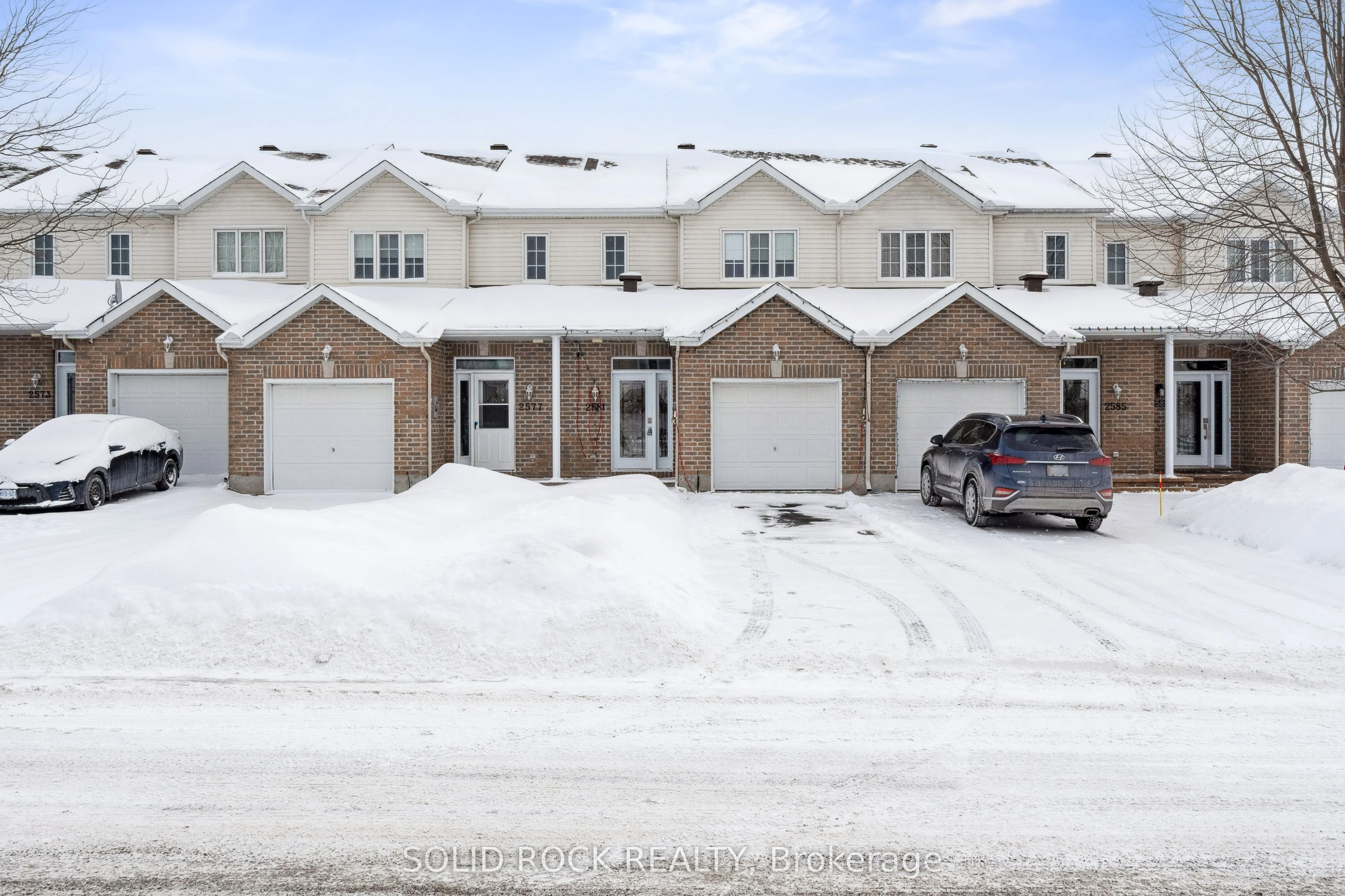 Att/Row/Townhouse in Clarence-Rockland