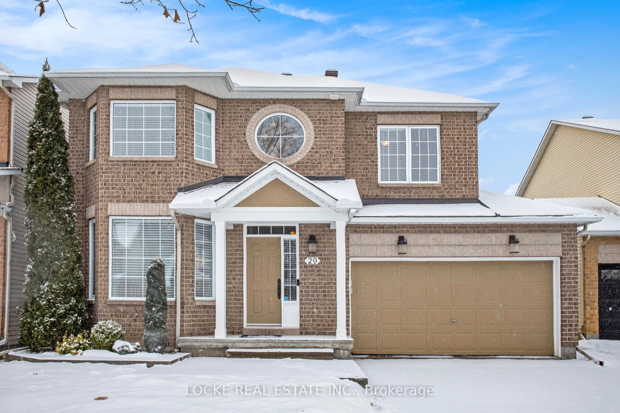 Detached in Orleans - Convent Glen and Area