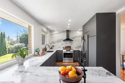 688 Westmount Hills Drive E, London South, On N6k 1b2