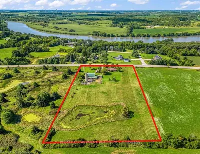 Detached in Haldimand