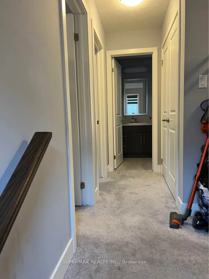 2015 Evans Boulevard, London South, ON N5V 0B9