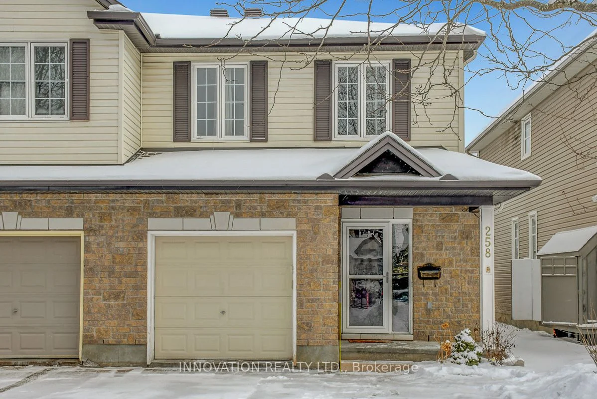 Semi-Detached in Stittsville - Munster - Richmond