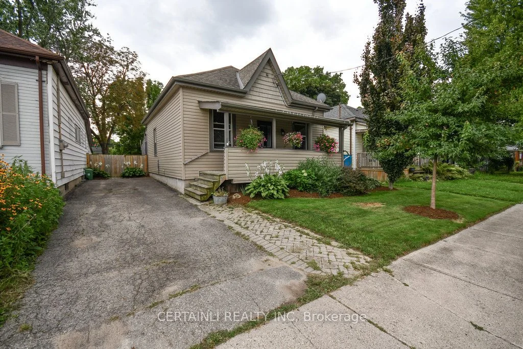 10 Wyatt Street, London North, On N6h 1a7