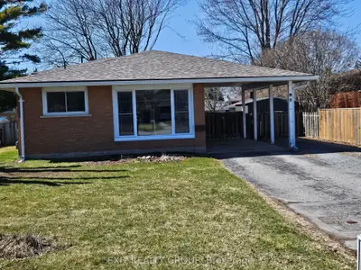 Detached in Belleville