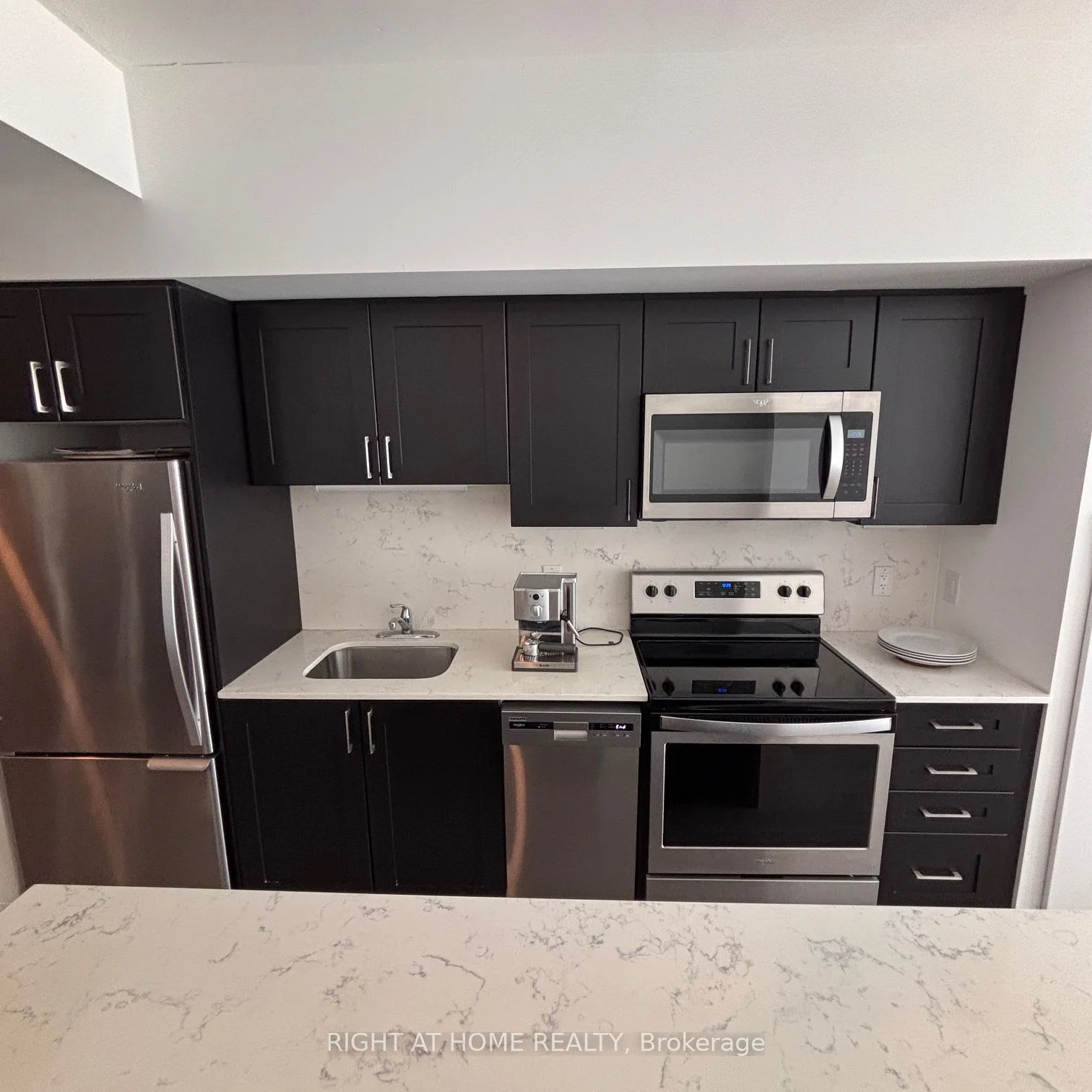 Condo Apartment in Niagara Falls