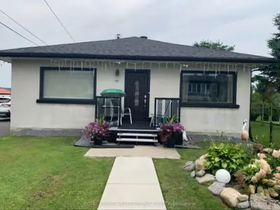 Triplex in Alfred and Plantagenet