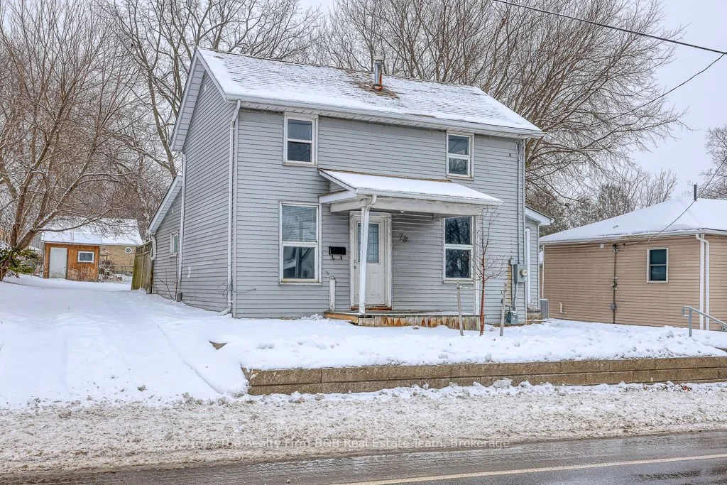 Detached in Woodstock