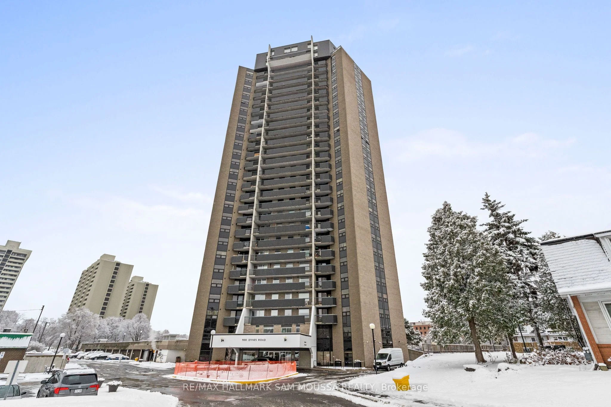 Condo Apartment in Mooneys Bay - Carleton Heights and Area