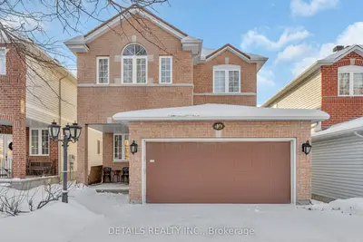Detached in Barrhaven