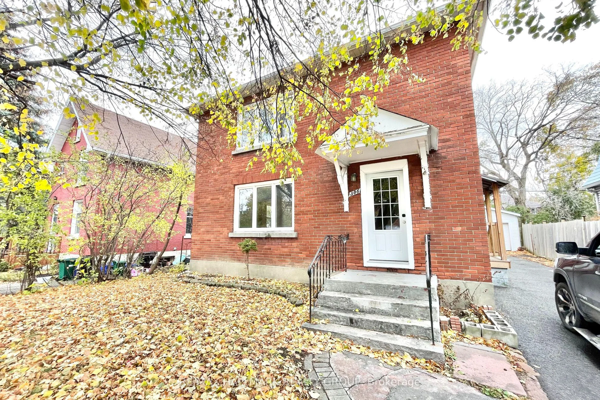 306 Currell Avenue, Westboro - Hampton Park, ON K1Z 7J6