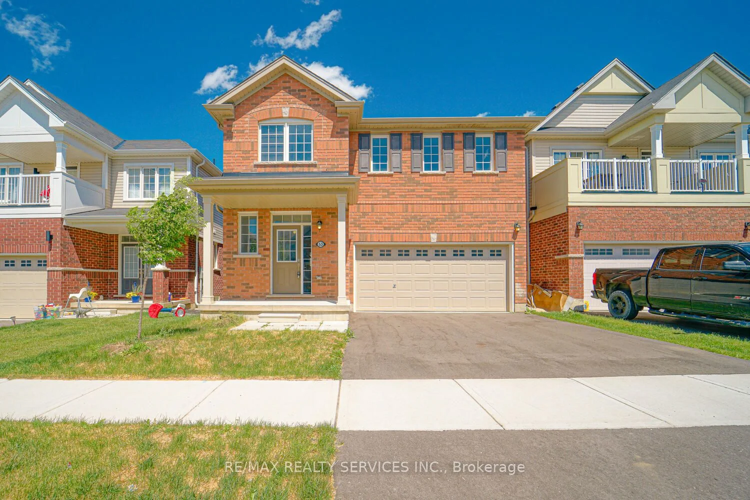 Detached in Brantford