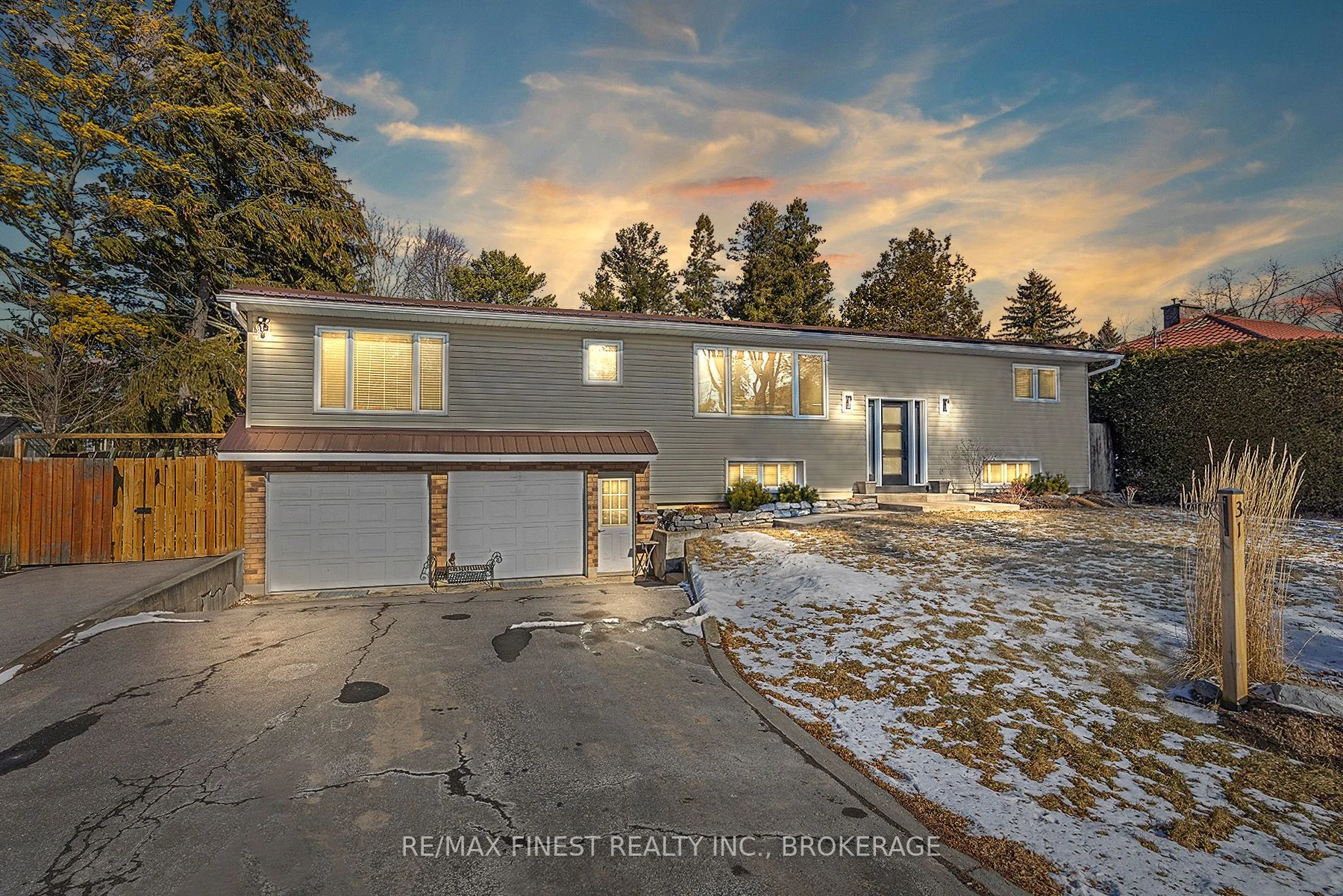 Detached in Kingston