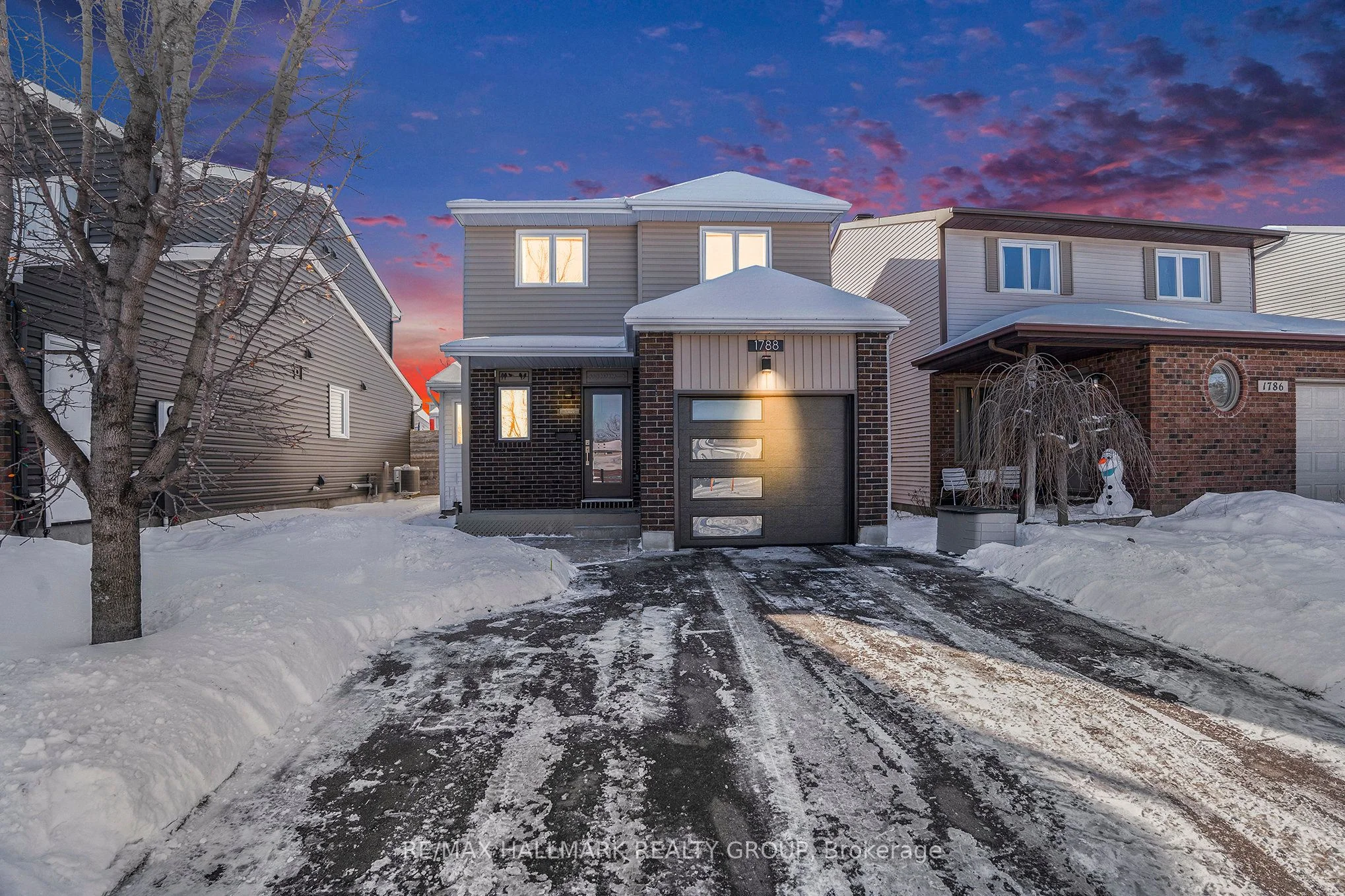 Detached in Orleans - Convent Glen and Area