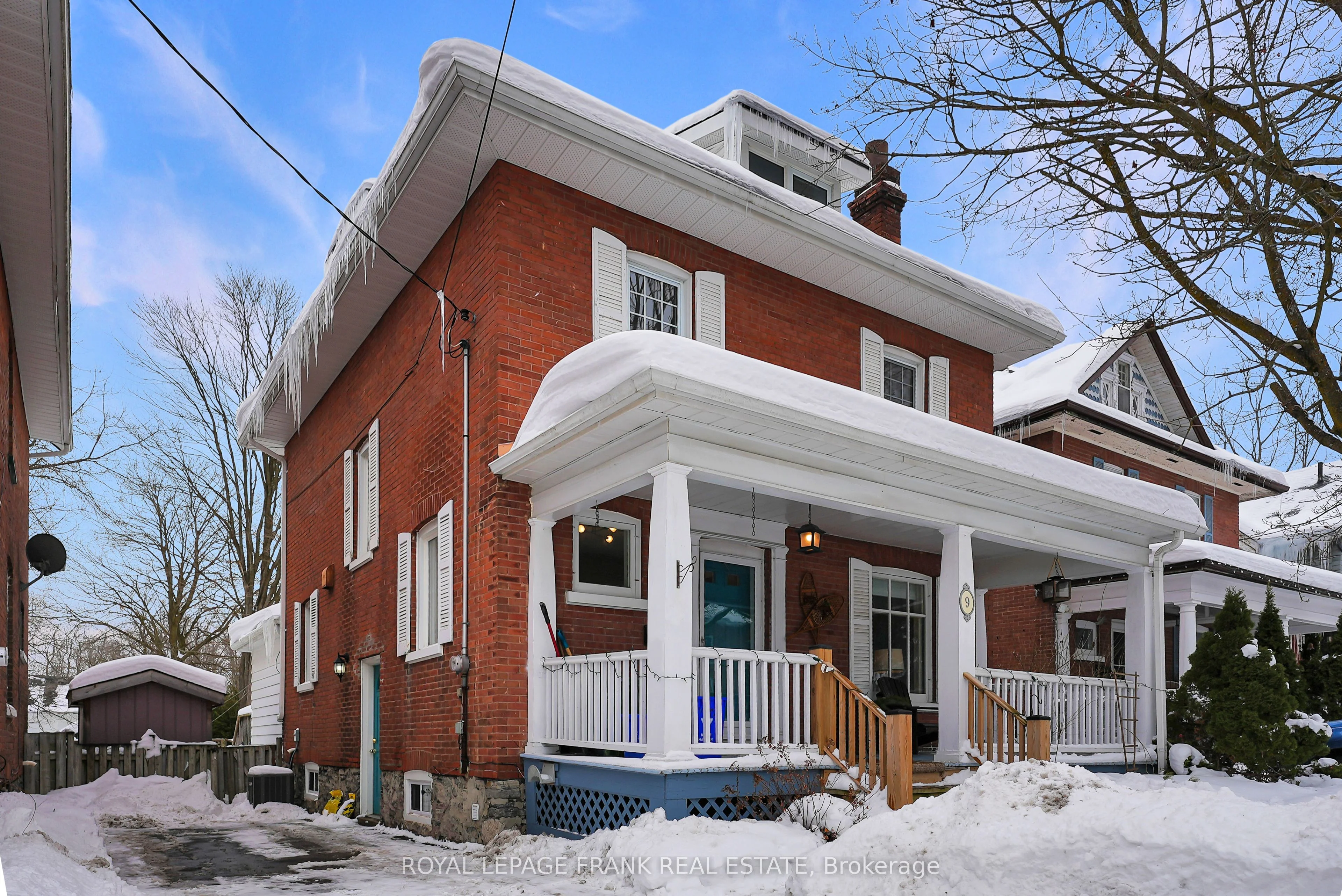 9 Colborne Street W, Kawartha Lakes, On K9v 3s7