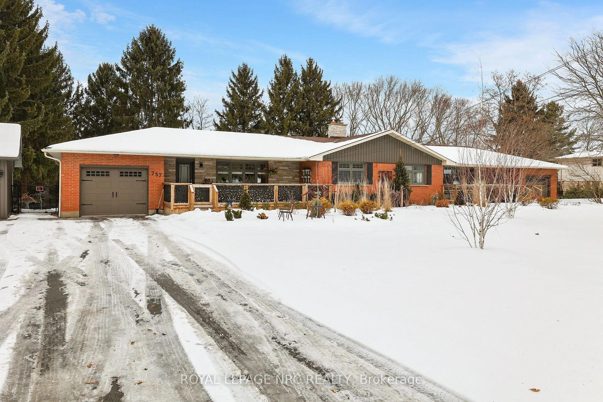 Detached in Fort Erie