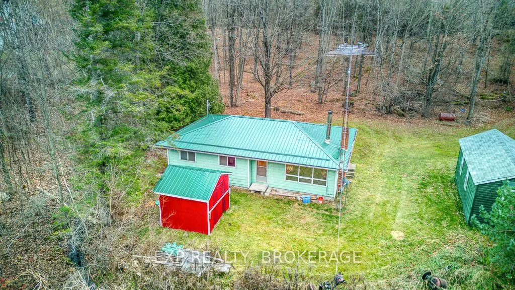 Rural Residential in Frontenac