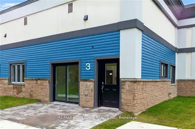 7829 Kent Boulevard 3, Brockville, On K6v 7j9