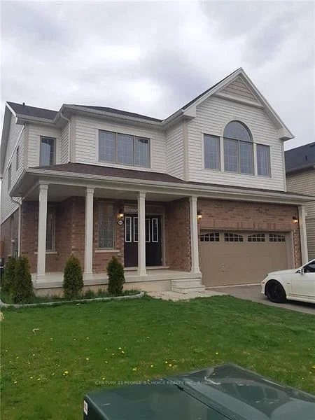 Detached in Niagara Falls